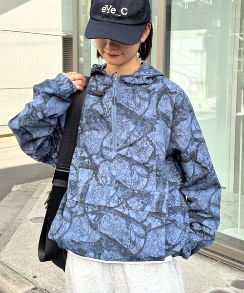 Franklin Climbing（フランクリンクライミング）の「【Franklin Climbing】撥水/ユニセックス/シティアクティブツリーカモアノラック（ナイロンジャケット・メンズ・ブラック/ネイビー・LARGE/MEDIUM）」の2枚目の写真