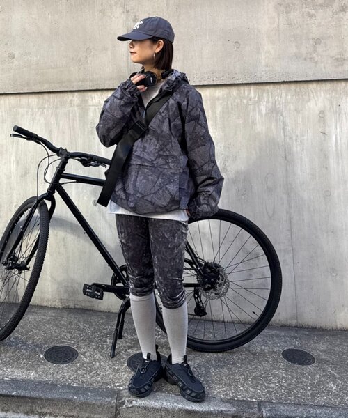 Franklin Climbing（フランクリンクライミング）の「【Franklin Climbing】撥水/ユニセックス/シティアクティブツリーカモアノラック（ナイロンジャケット・メンズ・ブラック/ネイビー・LARGE/MEDIUM）」の18枚目の写真