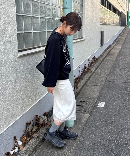 umm.】ヒゲレースクラッシュサテンミドルスカート（スカート