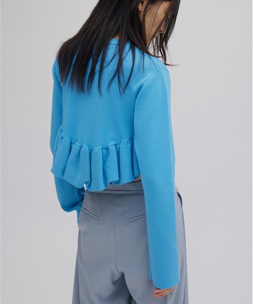 Ameri（アメリ）の「COMPACT BALLOON PEPLUM KNIT CARDIGAN（カーディガン/ボレロ・レディース・ブルー/ブラック/ホワイト・SMALL/MEDIUM）」の14枚目の写真