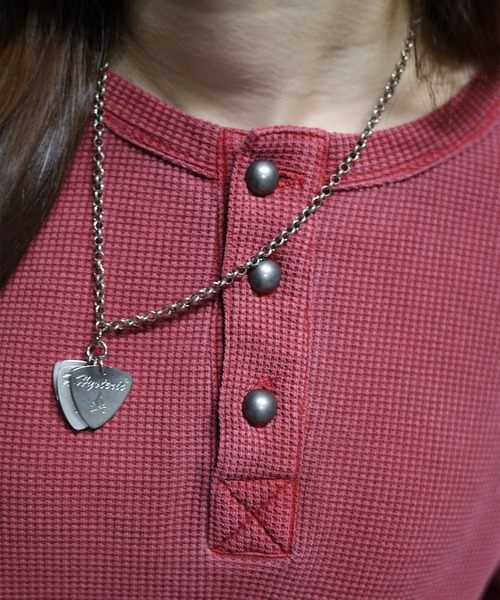 ATMARK(アットマーク)の「《2サイズ展開 / UNISEX 》再販予約販売 クロスロゴ刺繍 サーマル長袖Tシャツ(Tシャツ/カットソー・レディース・レッド/ブラック/カモフラージュ・L/M)」の13枚目の写真