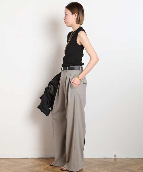 AP STUDIO（エーピーストゥディオ）の「Demure ノースリーブニット（ニット/セーター・レディース・ベージュ/キャメル/ブラック・FREE）」の12枚目の写真