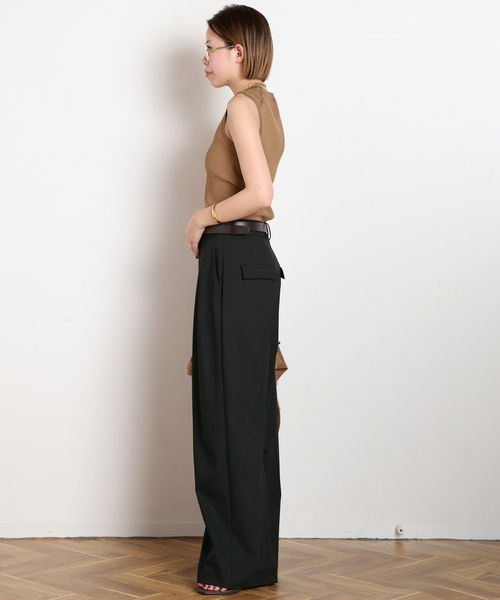 AP STUDIO（エーピーストゥディオ）の「Demure ノースリーブニット（ニット/セーター・レディース・ベージュ/キャメル/ブラック・FREE）」の17枚目の写真