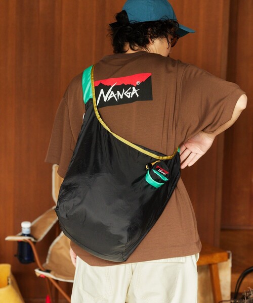 NANGA（ナンガ）の「NANGA × FREAK'S STORE/ナンガ × フリークスストア 別注 POCKETABLE SHOULDER BAG ポケッタブル ショルダーバッグ（ショルダーバッグ・メンズ・サックスブルー/ブラック/グレー/イエロー・ONE SIZE）」の14枚目の写真