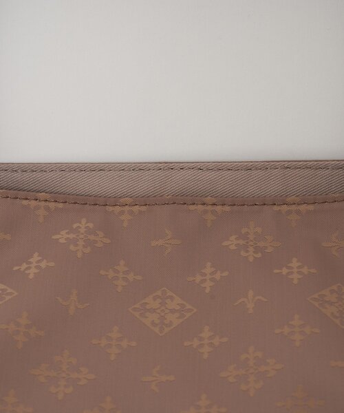 russet（ラシット）の「ナイロンジャガードセパレートトート（トートバッグ・レディース・ブラウン系その他/キナリ/モカ・FREE）」の15枚目の写真