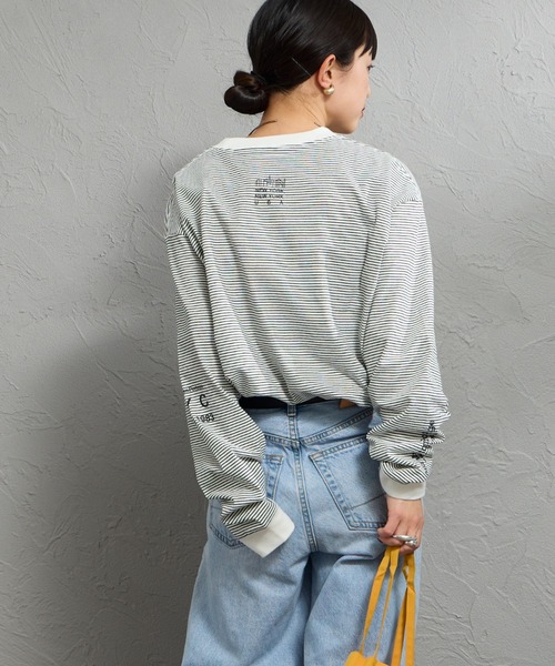 Manhattan Portage（マンハッタンポーテージ）の「[MANHATTAN PORTAGE/マンハッタンポーテージ] スカイラインロゴ ボーダー ロングスリーブTシャツ（Tシャツ/カットソー・レディース・ホワイト/ブラック・M/L/XL）」の18枚目の写真