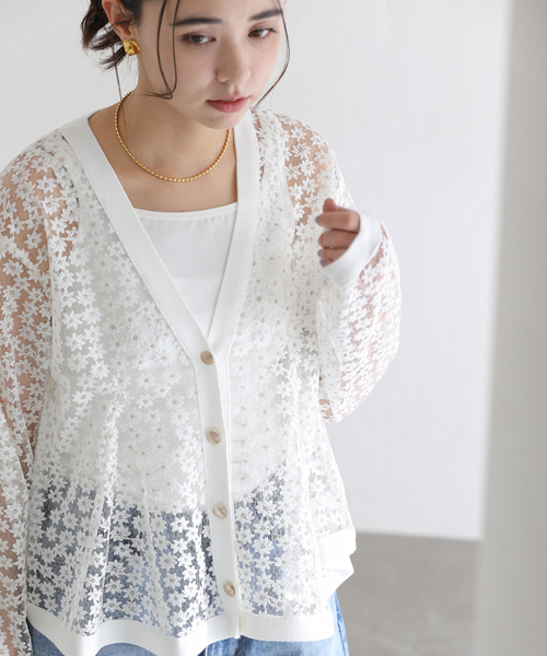 La TOTALITE（ラトータリテ）の「【洗える】フラワーレースカーディガン（カーディガン/ボレロ・レディース・ホワイト/ブラック・FREE）」の19枚目の写真