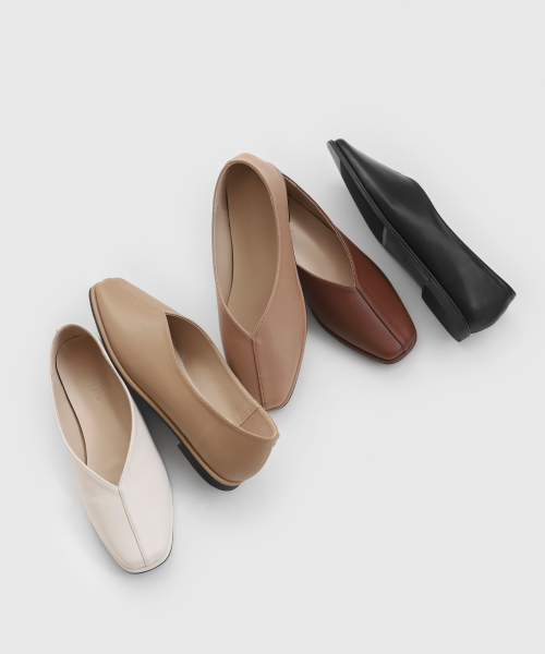 SAPPUN（サプン）の「Kindler スクエア フラットシューズ (1cm)（バレエシューズ・レディース・ホワイト/ブラック/ベージュ/ピンク/ブラウン・22.5cm/23.5cm/23cm/24.5cm/24cm/25.5cm/25cm）」の6枚目の写真