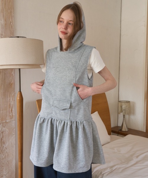 Birthday room(バースデイルーム)の「フード付きスウェットワンピ/Hooded sweatshirt dress(ワンピース・レディース・ブラック/グレー・FREE)」の19枚目の写真