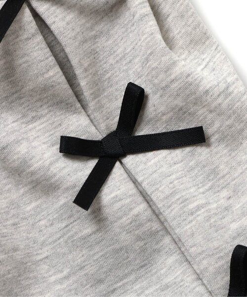 apres les cours(アプレレクール)の「袖リボンワンピース(ワンピース・キッズ・グレー/ブラック/イエロー・80/90/100/110/120/130/140)」の6枚目の写真