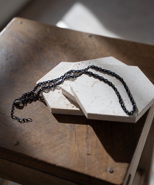 SPIRAL CHAIN MAG NECKLACE スパイラルチェーンマグネットネックレス