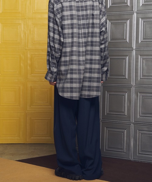 MAISON SPECIAL(メゾンスペシャル)の「《UNISEX》Clear Trichotine Two-tuck Prime-Wide Slacks/クリアトリコチンプライムワイドツータックスラックス【MAISON SPECIAL/メゾンスペシャル】■セットアップ対応■(スラックス・メンズ・ネイビー/グレイッシュベージュ/ブラック・2/1/0)」の19枚目の写真