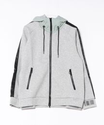 《MMMM》ダンボールポンチ×PU　ZIPパーカー