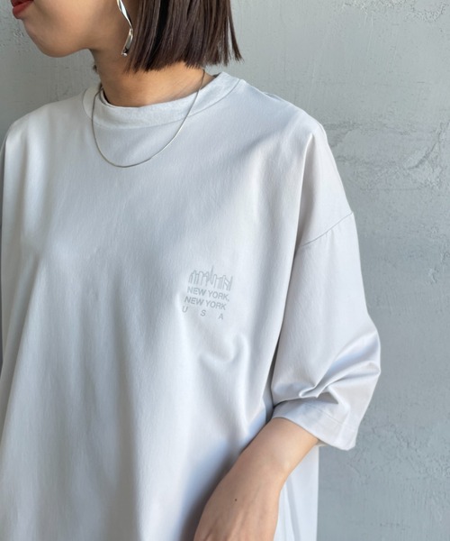 Manhattan Portage（マンハッタンポーテージ）の「【WEB先行予約】[MANHATTAN PORTAGE/マンハッタンポーテージ] 別注 4WAYストレッチ バックプリントTシャツ（Tシャツ/カットソー・レディース・ライトグレー/チャコール/ブラック・XL/L/M）」の5枚目の写真