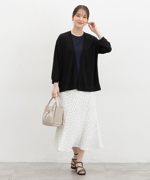 Honeys（ハニーズ）の「【ハニさら・接触冷感・ＵＶカット】８分袖トッパーカーデ（カーディガン/ボレロ・レディース・ネイビー/イエロー系その他/ブラック/ライトベージュ・L/LL/M）」の6枚目の写真