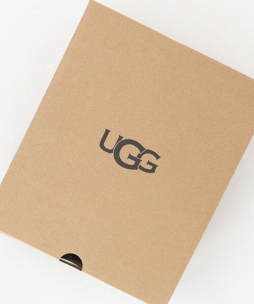 UGG(アグ)の「<UGG> W GOLDENGLOW(サンダル・レディース・ナチュラル/ブラック・23cm/24cm/25cm/22cm)」の17枚目の写真