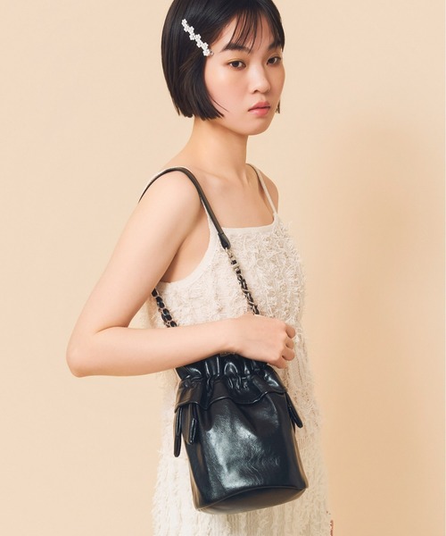 Casselini(キャセリーニ)の「Casselini(キャセリーニ)ラッフルバッグ(ショルダーバッグ・レディース・ライム/ブラック/シルバー・FREE)」の5枚目の写真