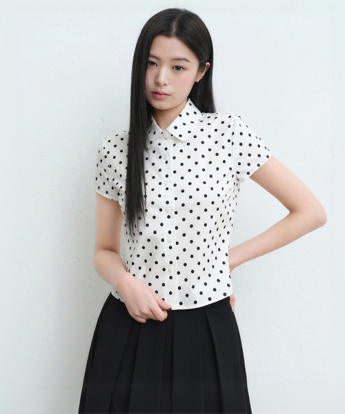 MUSINSA STANDARD WOMAN（ムシンサスタンダードウーマン）の「ウィメンズポルカドットキャップスリーブシャツ[クリーム]（シャツ/ブラウス・レディース・その他・X-SMALL/SMALL/MEDIUM/LARGE）」の3枚目の写真