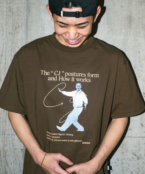 Chocolate Jesus (チョコレートジーザス )の「TAI CHI SS TEE(Tシャツ/カットソー・メンズ・ブラック/ホワイト/ブラウン・MEDIUM/SMALL/X-LARGE/LARGE/XX-LARGE)」の12枚目の写真