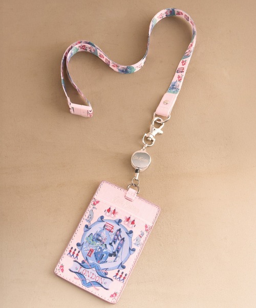 Cath Kidston(キャスキッドソン)の「ランヤード London Town(パスケース・レディース・ピンク・FREE)」の1枚目の写真