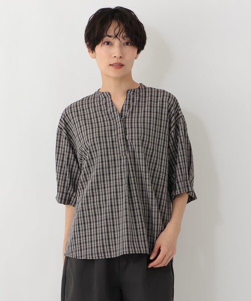 Afternoon Tea(アフタヌーンティー)の「バンセルクールスキッパーブラウス(シャツ/ブラウス・レディース・ブルー/ネイビー/ブラウン・MEDIUM)」の2枚目の写真