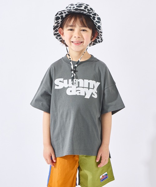 ever closet(エバークローゼット)の「いろいろグラフィック半袖Tシャツ(Tシャツ/カットソー・キッズ・ホワイト系その他/グリーン/ブラウン/レッド/ピンク/ホワイト系その他2/チャコールグレー/ブルー/イエロー/ブラック・90cm/110cm/130cm/120cm/150cm/140cm/100cm)」の4枚目の写真