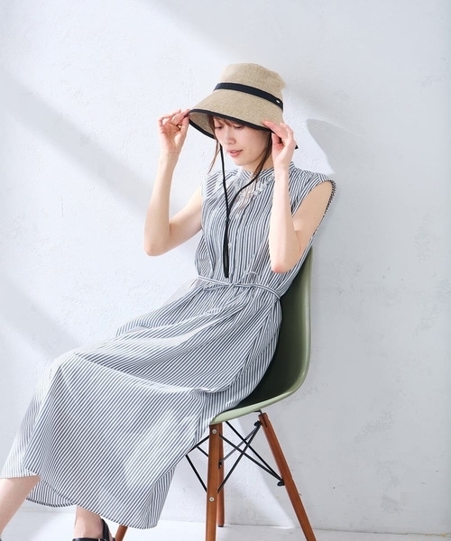 a.v.v(アーヴェヴェ)の「フレアシャツワンピース(ワンピース・レディース・ブラック/ネイビー・38/40)」の3枚目の写真