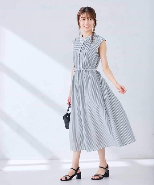 a.v.v(アーヴェヴェ)の「フレアシャツワンピース(ワンピース・レディース・ブラック/ネイビー・38/40)」の5枚目の写真