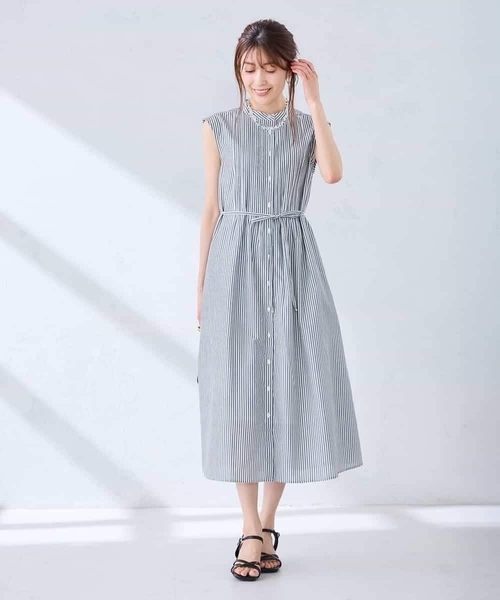 a.v.v(アーヴェヴェ)の「フレアシャツワンピース(ワンピース・レディース・ブラック/ネイビー・38/40)」の6枚目の写真