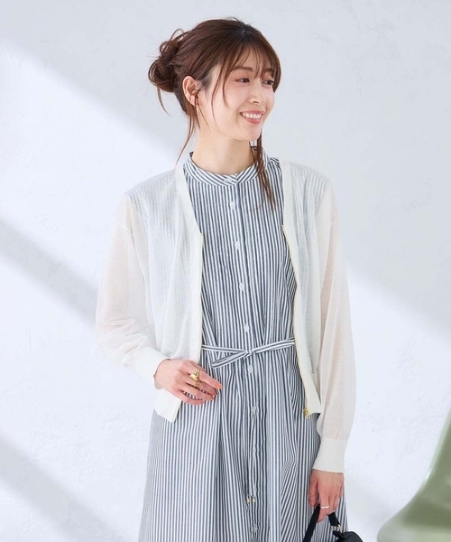 a.v.v(アーヴェヴェ)の「フレアシャツワンピース(ワンピース・レディース・ブラック/ネイビー・38/40)」の14枚目の写真