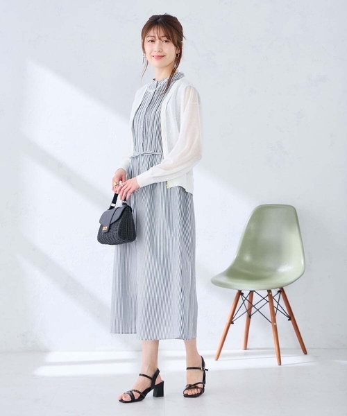 a.v.v(アーヴェヴェ)の「フレアシャツワンピース(ワンピース・レディース・ブラック/ネイビー・38/40)」の16枚目の写真