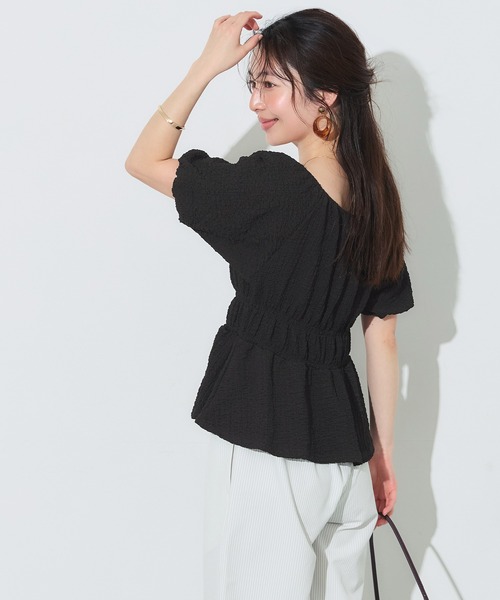 coca(coca)(コカ)の「クロスシャーリングパフスリーブトップス(Tシャツ/カットソー・レディース・アイボリー/ブラック・S/M/L)」の12枚目の写真