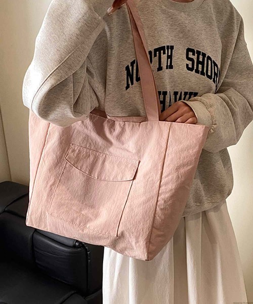 TONE SELECT GOODS（トーンセレクトグッズ）の「Liaa/大容量 ナイロン トートバッグ A18790（トートバッグ・レディース・ピンク/ブラック・FREE）」の2枚目の写真
