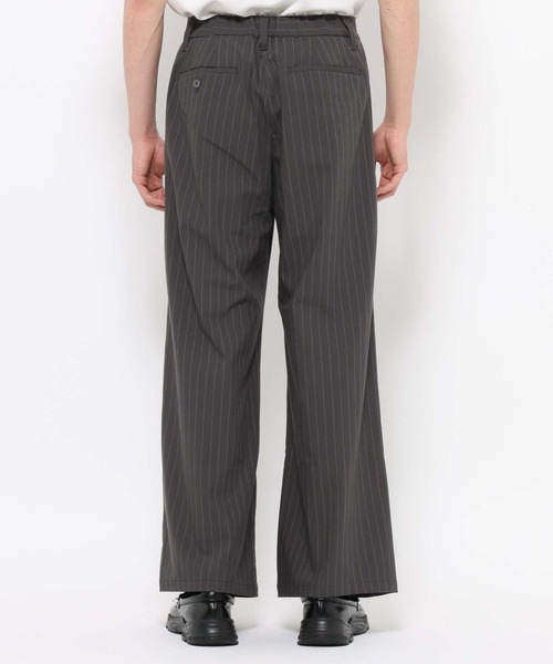 RAGEBLUE（レイジブルー）の「light TR Drape Wide Buggy Slacks / ライトTRワイドスラックス（スラックス・メンズ・ホワイト/グレー系その他/ブラック/ブラウン・SMALL/LARGE/MEDIUM）」の11枚目の写真