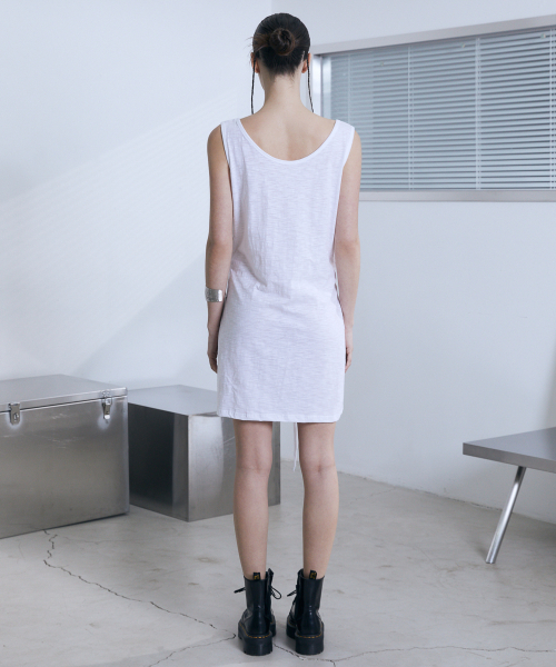 VOONT(ブント)の「Henley Neck Tie Mini Dress (IVORY)(ワンピース・レディース・アイボリー・OS)」の2枚目の写真
