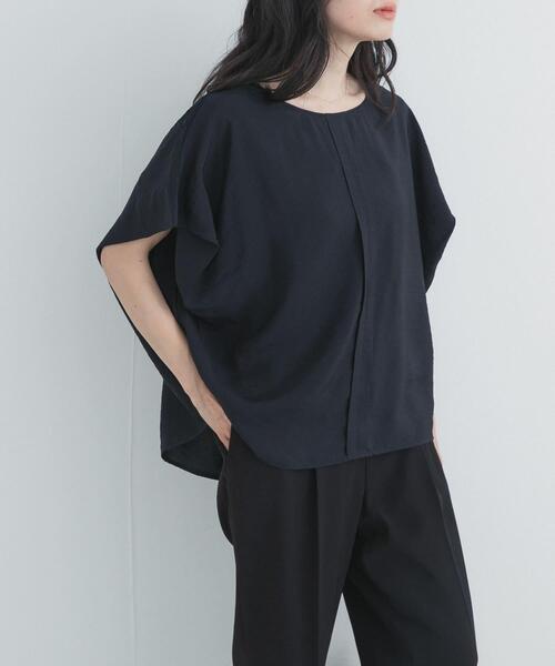 URBAN RESEARCH DOORS(アーバンリサーチドアーズ)の「センタータックコクーンブラウス(シャツ/ブラウス・レディース・パープル系その他/ベージュ系その他/ネイビー・FREE)」の14枚目の写真