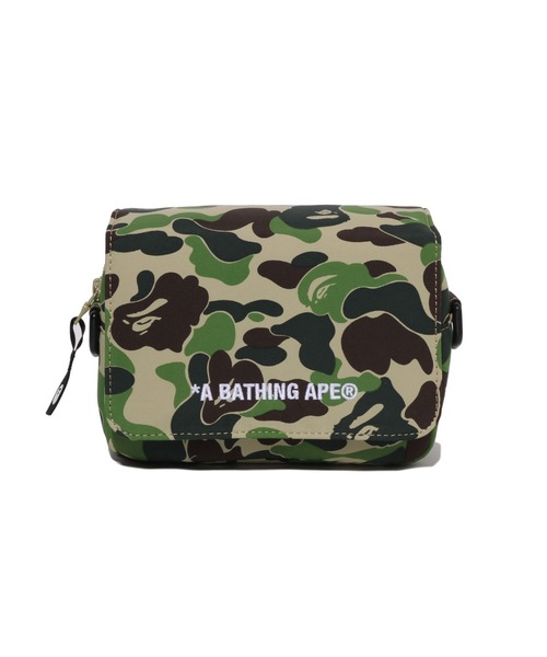 A BATHING APE(アベイシングエイプ)の「ABC CAMO MINI SHOULDER BAG(ショルダーバッグ・メンズ・ピンク/グリーン/ブルー・FREE)」の4枚目の写真