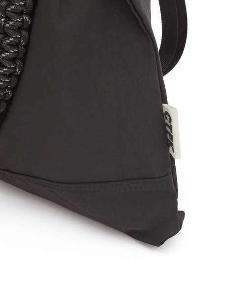 CONTROL FREAK / CTFK(コントロールフリーク)の「(CONTROL FREAK)NYLON 3WAY SQUARE TOTE(トートバッグ・レディース・ブラック・ONE SIZE)」の8枚目の写真