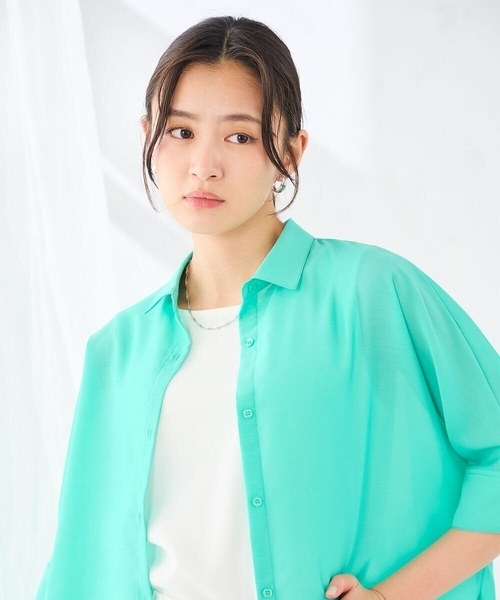 a.v.v（アーヴェヴェ）の「【接触冷感/イージーケア/洗える】クロップド丈セミシアーシャツ（シャツ/ブラウス・レディース・ブラック/ミント/アイボリー・40/38）」の14枚目の写真