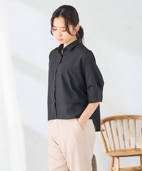 a.v.v（アーヴェヴェ）の「【接触冷感/イージーケア/洗える】クロップド丈セミシアーシャツ（シャツ/ブラウス・レディース・ブラック/ミント/アイボリー・40/38）」の20枚目の写真