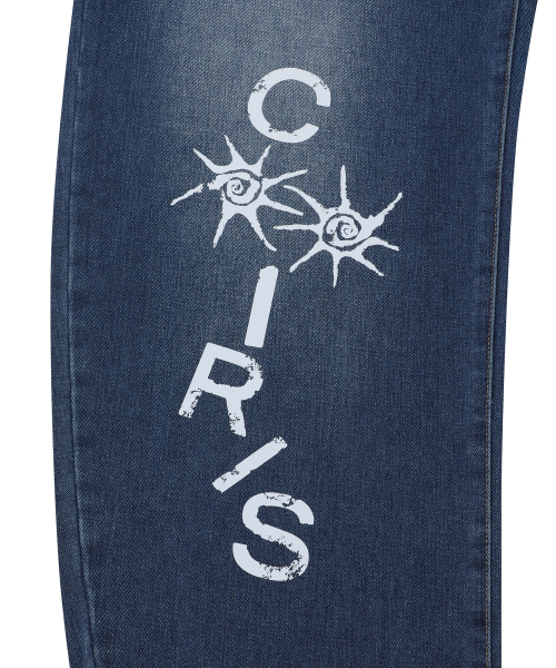COIRIS（コイリス）の「ドゥモン ダーティロゴデニムバンディングパンツ 男女共用（デニムパンツ・レディース・ダークブルー・SMALL/MEDIUM）」の4枚目の写真