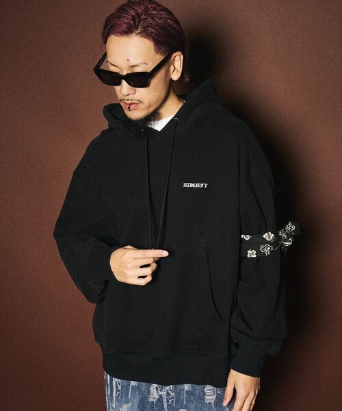 Subciety（サブサエティ）の「Armband hoodie（ベスト・メンズ・グリーン/ブラック・SMALL/MEDIUM/LARGE/X-LARGE）」の6枚目の写真
