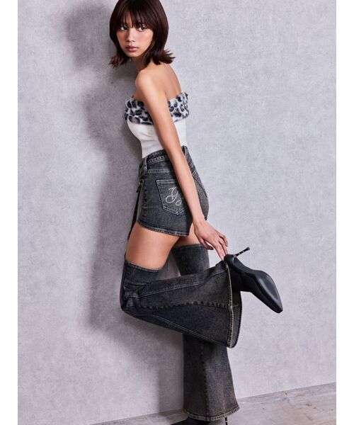 GYDA（ジェイダ）の「ハイウエスト2WAYガーターデザインフレアデニムパンツ（デニムパンツ・レディース・インディゴブルー/ライトブルー・SMALL/MEDIUM）」の8枚目の写真