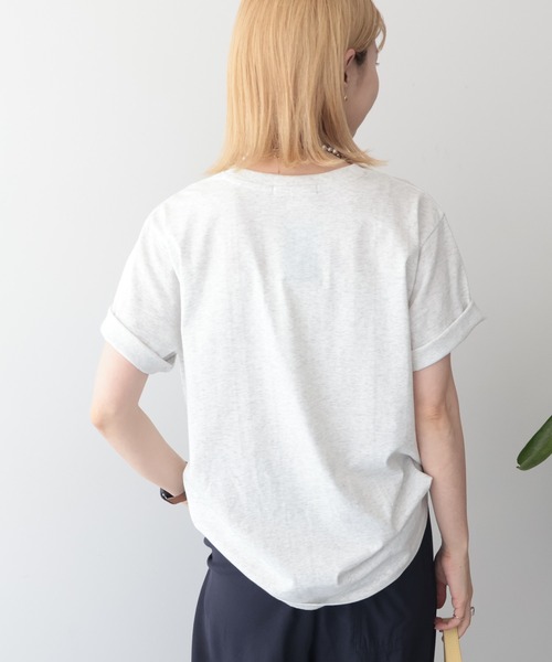 AMERICAN HOLIC(アメリカンホリック)の「【マルチ機能】カレッジロゴTシャツ(Tシャツ/カットソー・レディース・チャコールグレー/ブラウン/オフホワイト/杢グレー・M/L)」の6枚目の写真