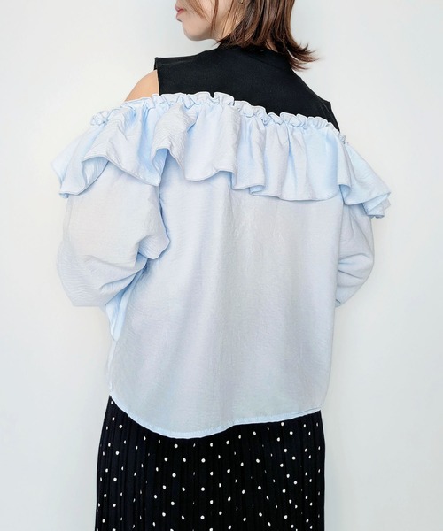 styiro（スタイロ）の「オープンショルダーラッフルフリルブラウス バイカラー配色 秋服 冬服（シャツ/ブラウス・レディース・サックスブルー/ホワイト・M）」の17枚目の写真