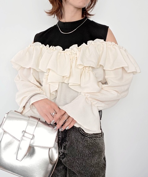 styiro（スタイロ）の「オープンショルダーラッフルフリルブラウス バイカラー配色 秋服 冬服（シャツ/ブラウス・レディース・サックスブルー/ホワイト・M）」の11枚目の写真