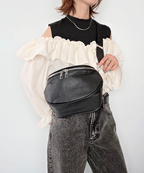 styiro（スタイロ）の「オープンショルダーラッフルフリルブラウス バイカラー配色 秋服 冬服（シャツ/ブラウス・レディース・サックスブルー/ホワイト・M）」の22枚目の写真