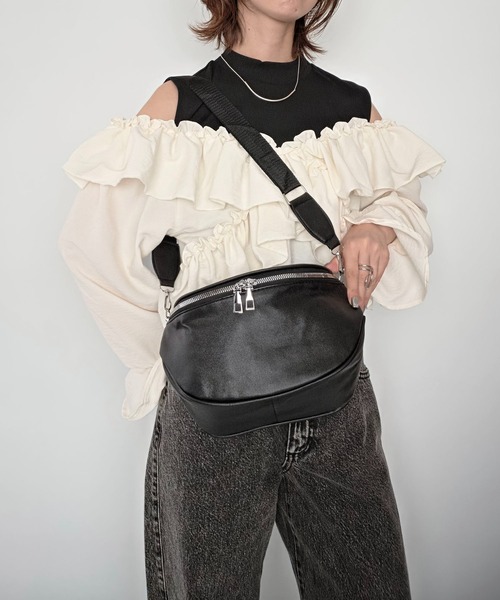 styiro（スタイロ）の「オープンショルダーラッフルフリルブラウス バイカラー配色 秋服 冬服（シャツ/ブラウス・レディース・サックスブルー/ホワイト・M）」の20枚目の写真