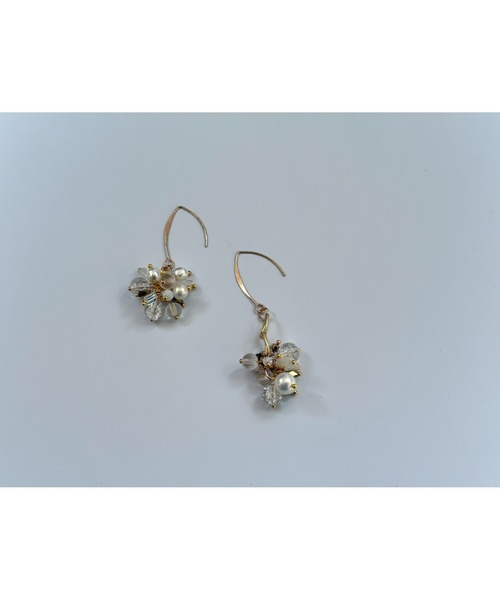 tone(トーン)の「【musk】ホワイト×ゴールドビーズのフックピアス(MA)(ピアス(両耳用)・レディース・ホワイト・FREE)」の8枚目の写真