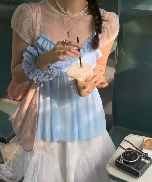 Achic(アシック)の「【2点セット】ドットチュールトップス×フリルキャミSET(Tシャツ/カットソー・レディース・ブルー・M)」の5枚目の写真